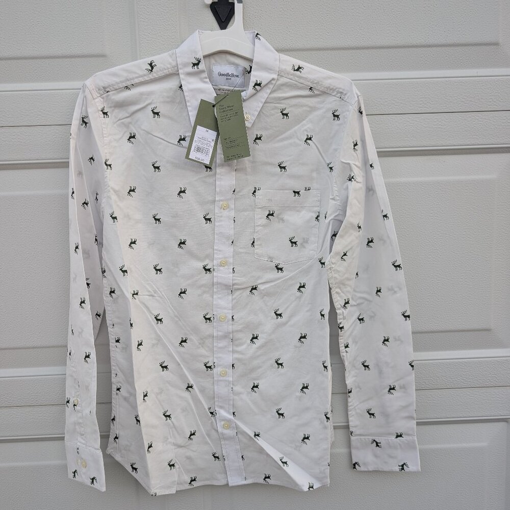 NWT-White with green deer button up shirt